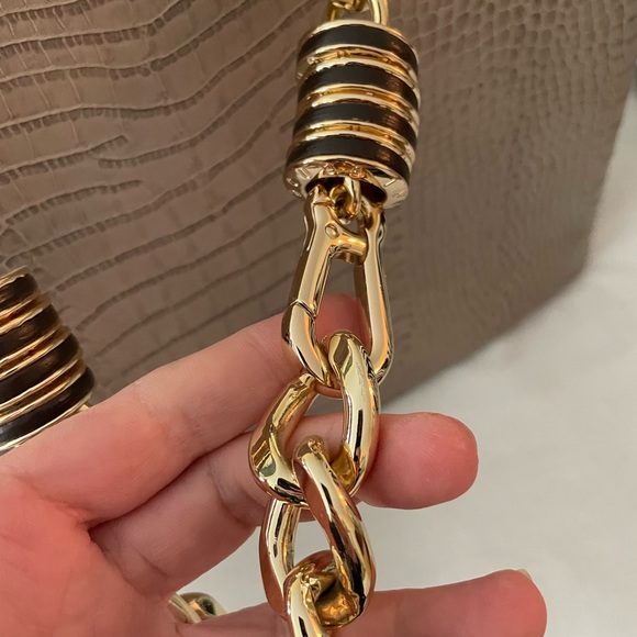 Henri Bendel leather bag - Picture 5 of 5